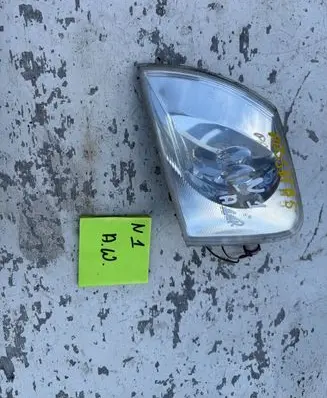 Volkswagen PASSAT B5 Front indicator light