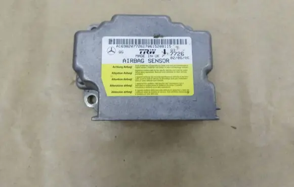 Mercedes-Benz A W169 Airbag control unit/module A1698207726
