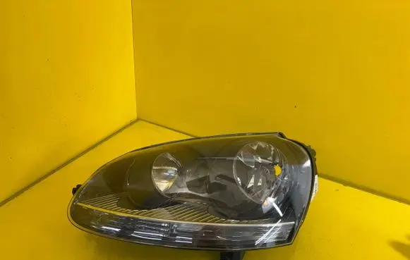 Volkswagen Jetta V Headlight/headlamp 1K6941029