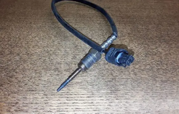 BMW X5 E70 Exhaust gas temperature sensor 032656001902
