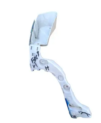 Ford Focus Rear bumper mounting bracket BM5117A882A