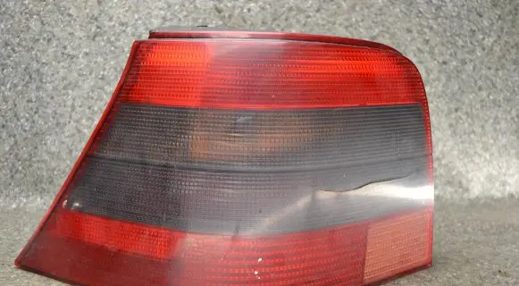 Volkswagen Golf IV Rear/tail lights 148197