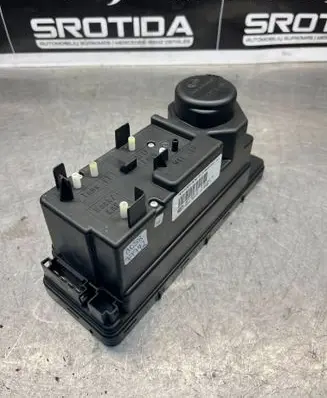 Mercedes-Benz E W210 Central locking vacuum pump 2108001648