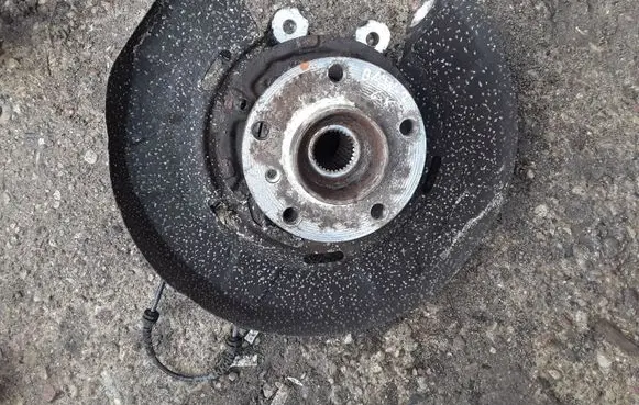 BMW 7 F01 F02 F03 F04 Rear wheel hub NOCODE