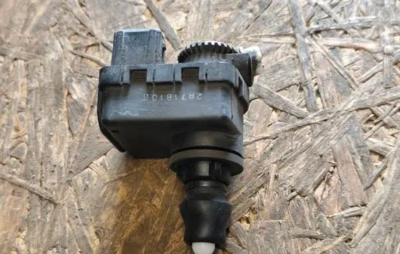 Jeep Grand Cherokee (WJ) Headlight level adjustment motor 0307852371