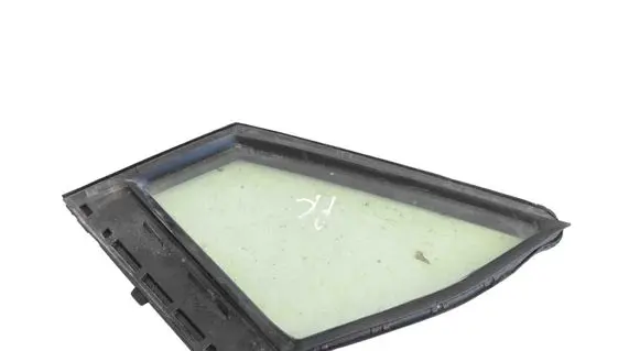 Lexus NX Front triangle window/glass 6821678020