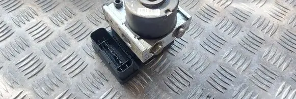 Volkswagen Golf V ABS Pump 1K0907379N 1K0614117F