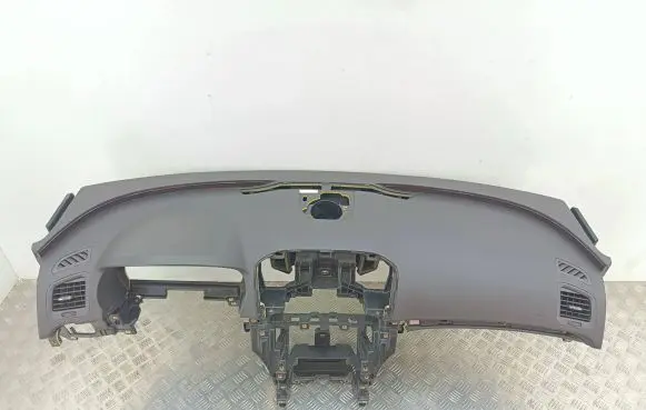Opel Insignia A Dashboard 13275640 1007962 495050031
