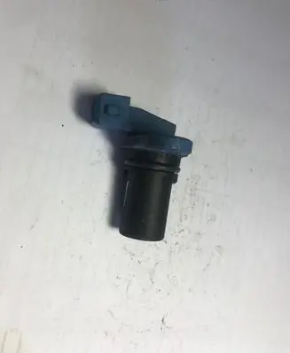 Ford Fiesta Camshaft position sensor YS6A12K073AB