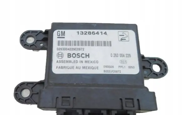 Opel Zafira B Parking PDC control unit/module 13286414