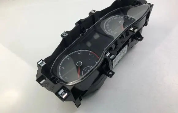 Volkswagen Polo V 6R Speedometer (instrument cluster) 2G0920741B