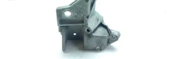 Volvo S80 Engine mounting bracket 6G926P096FC