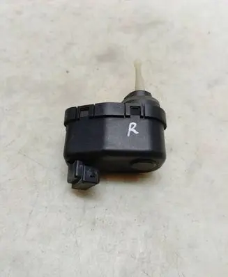 Audi 80 90 S2 B4 Headlight level adjustment motor 8A0941295 0307851346 0301075312