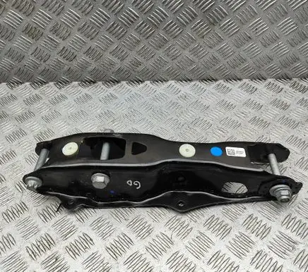 BMW X6 G06 Rear upper control arm/wishbone 6878031