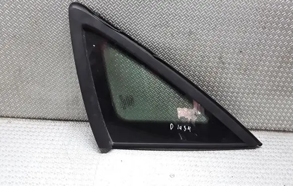 Rear side window