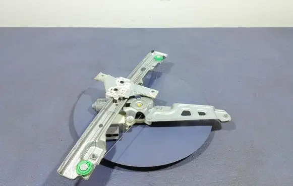 Peugeot 5008 Front door window regulator with motor 9682808980