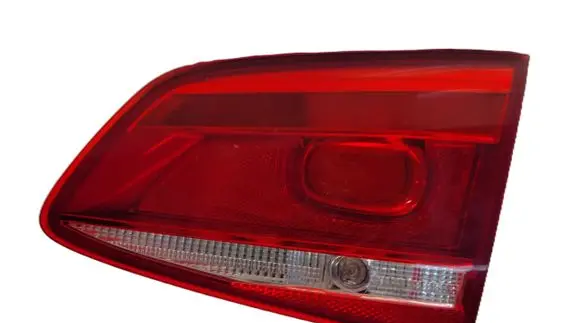 Volkswagen PASSAT B7 Rear/tail lights 3AF945094B