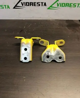 Front door hinge set
