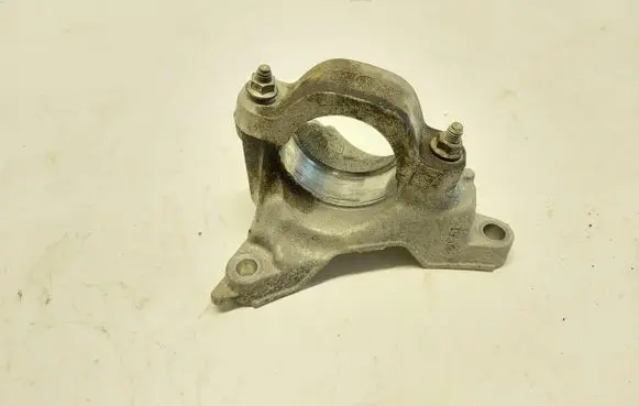 Mazda CX-30 Driveshaft support bearing bracket MAZCX30POD02710