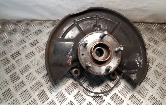 Opel Mokka Front wheel hub spindle knuckle