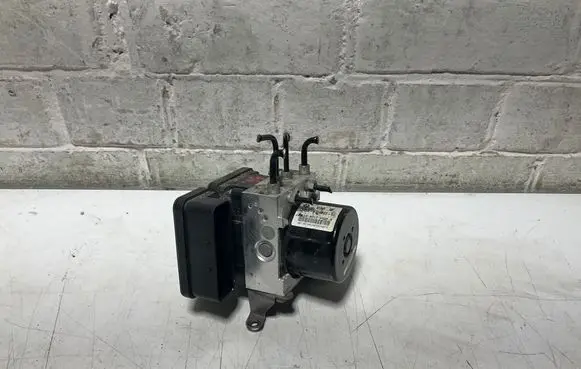 BMW 3 E92 E93 ABS Pump 6789304 6789303 10061934061