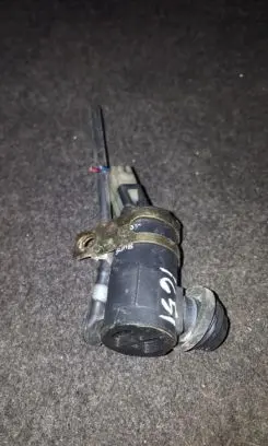 Windscreen/windshield washer pump
