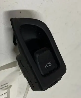 Audi A4 S4 B8 8K Tailgate opening switch 8T2959830