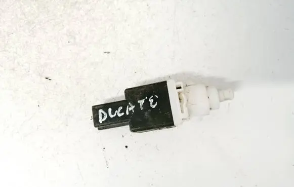 Fiat 500 Brake pedal sensor switch 46840510