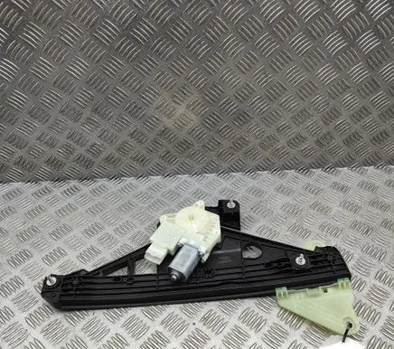 Renault Austral Rear window lifting mechanism without motor 827204968R G55574101