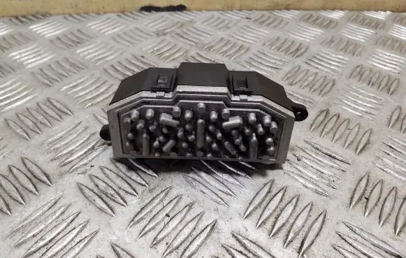 Audi TT TTS Mk2 Heater blower motor/fan resistor