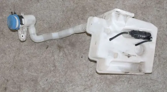 Volkswagen Eos Windshield washer fluid reservoir/tank 1K0955453Q 1K0955453S 1K0955453R