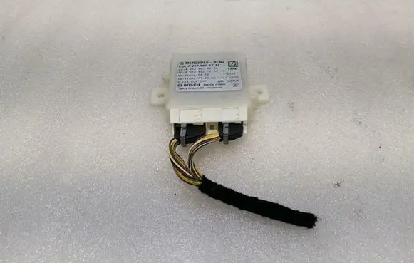 Mercedes-Benz E W212 Parking PDC control unit/module A2129001711