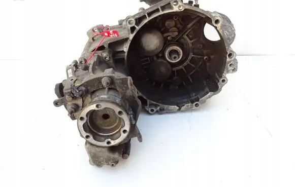 Audi Q3 8U Manual 5 speed gearbox MPG