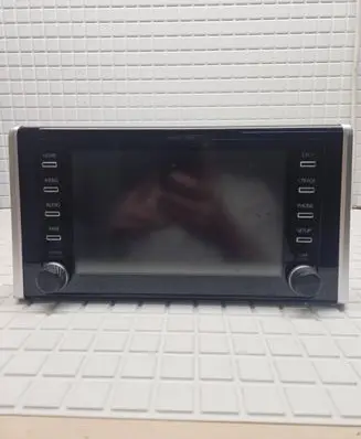 Toyota RAV 4 (XA50) Radio/CD/DVD/GPS head unit 8614042C00 1140004210C101