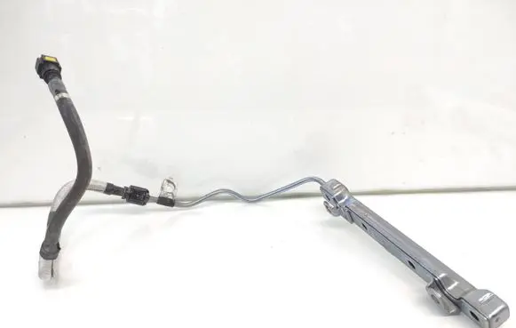 Toyota Auris E180 Fuel main line pipe 16k15