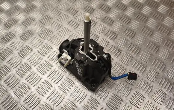 Jeep Grand Cherokee Gear shifter/selector 68428790AA