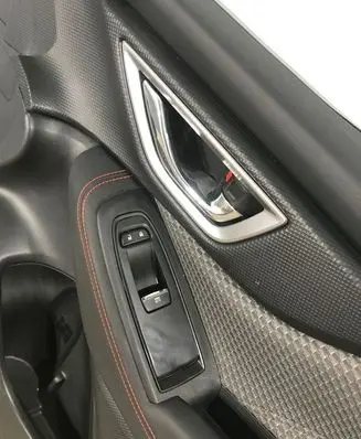 Subaru Forester SK Front door card panel trim 0E0305B918