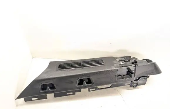 Trunk/boot side trim panel