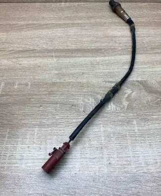 Volkswagen Golf IV Lambda probe sensor 06A906262 0258006700