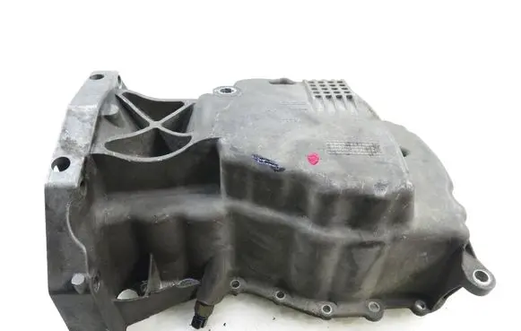 Renault Clio III Oil sump 8200451325