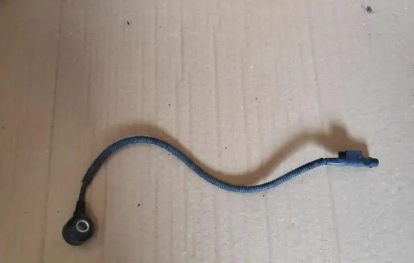 Audi A3 S3 8V Detonation knock sensor 06K905377