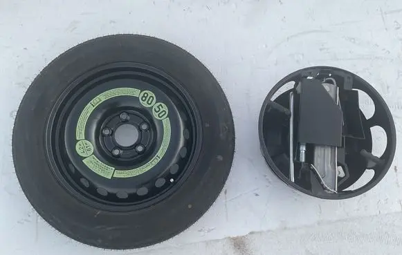 Mercedes-Benz C W204 R16 spare wheel 