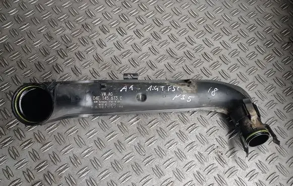 Audi A1 Intercooler hose/pipe 04E145673C 05052018 0124720
