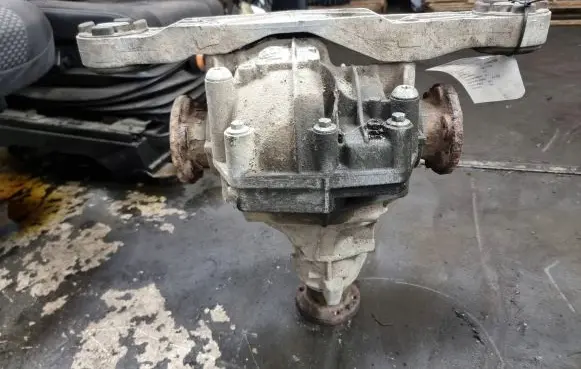 Volkswagen Phaeton Rear differential 44G0310625