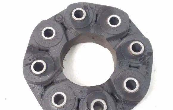Mercedes-Benz CLS C218 X218 Rear prop shaft donut coupling/joint A2404110115