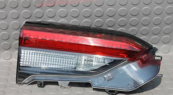 Toyota RAV 4 (XA50) Tailgate rear/tail lights TOYOTA8159042120 8159042120