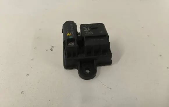Mercedes-Benz B W246 W242 Glow plug pre-heat relay A6519005502 132820165