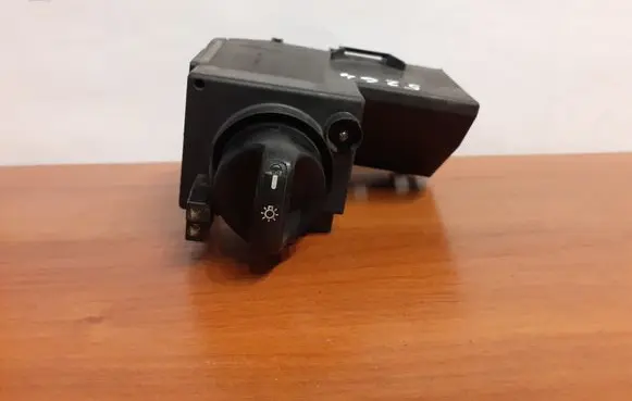 Mercedes-Benz E W210 Light switch 5264 2105450104