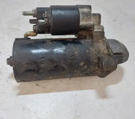 BMW 5 E39 Starter motor