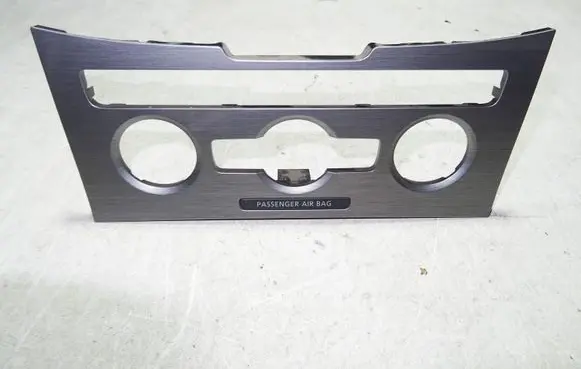 Volkswagen PASSAT B7 Climate control/heater control trim 3C8863100B